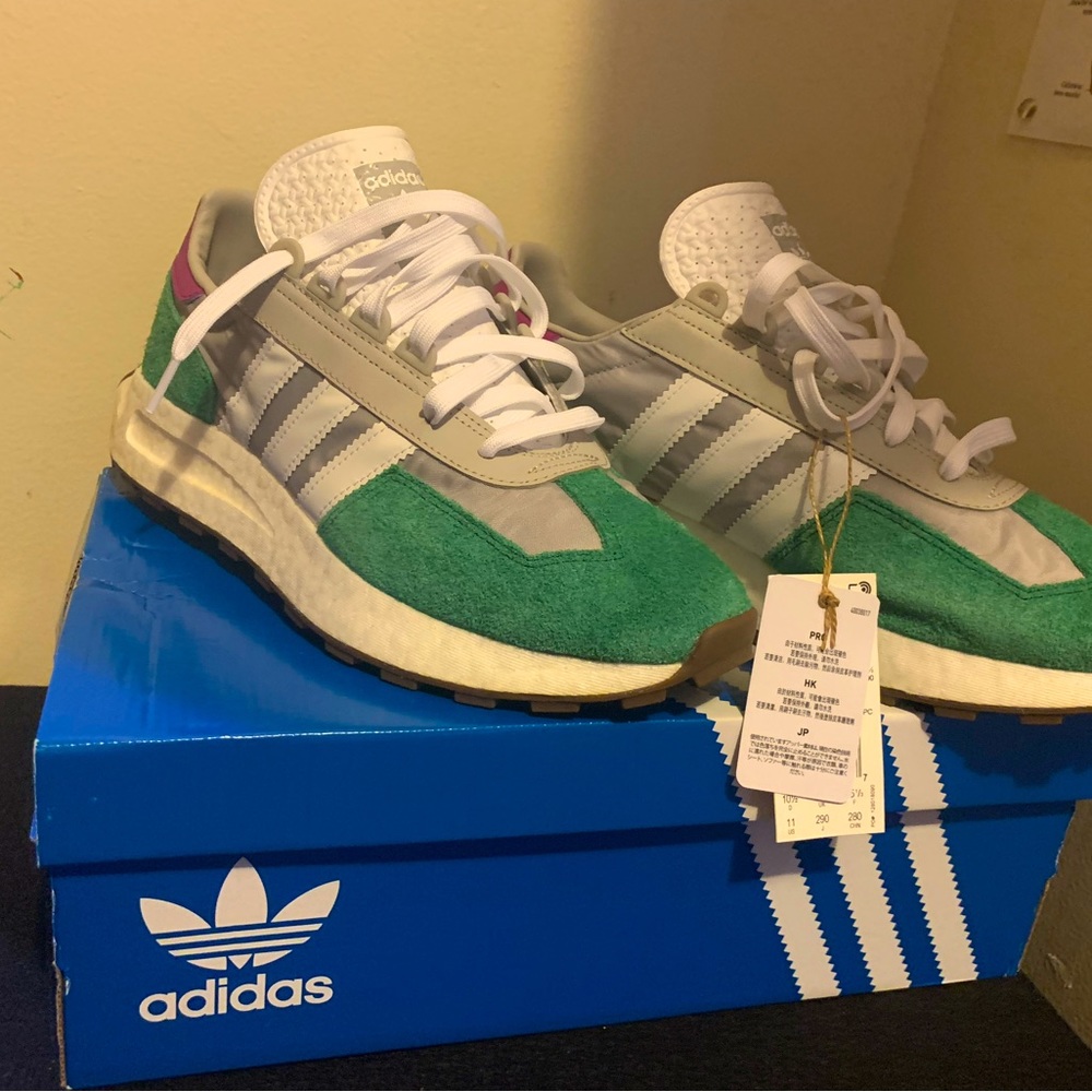 Men’s Adidas Retropy E5 Running Sneakers/ Size 11 NEW